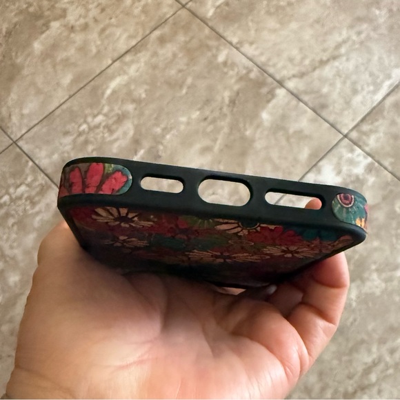 Floral & Butterfly Cell iPhone 16 Pro Max Cases - Picture 12 of 13